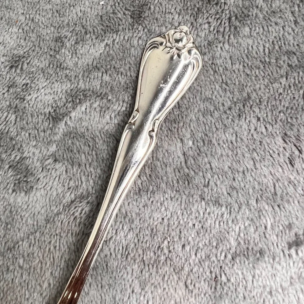 Oneida True Rose Flatware Lot 21 pc Stainless Steel Set Forks Spoons Serving
